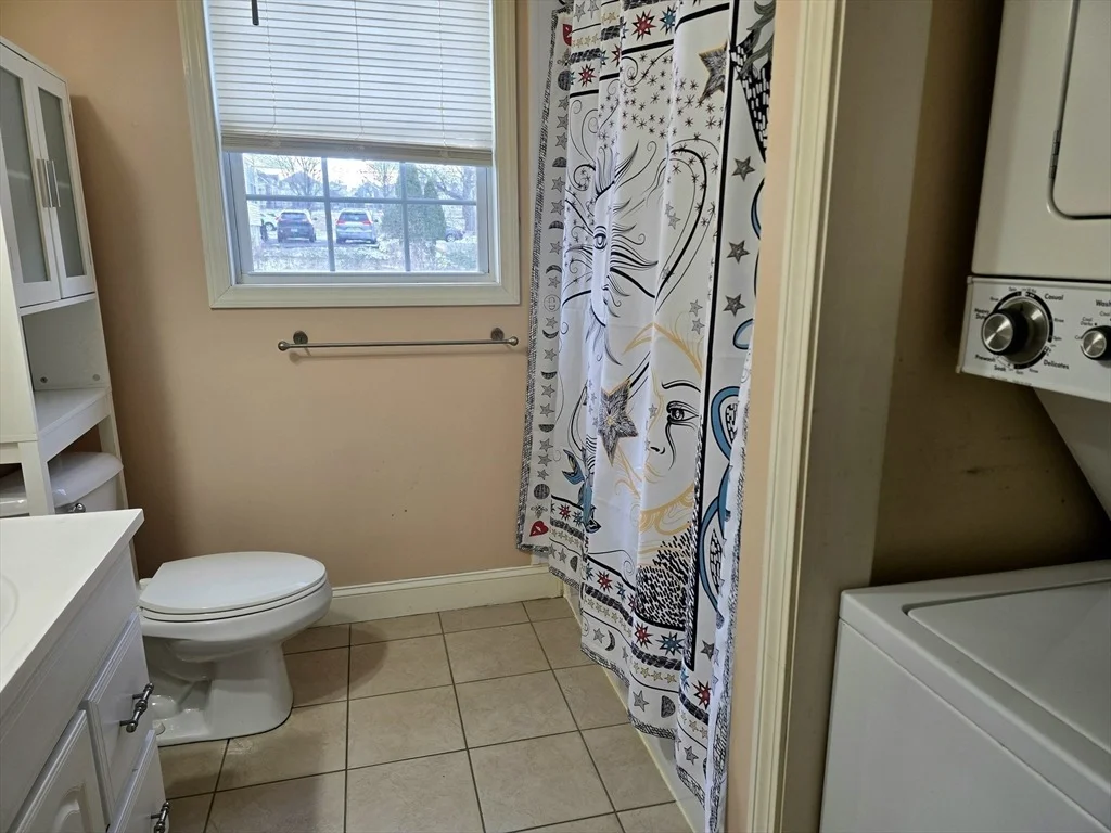 Photo of Unit C at 303 Eagle Street