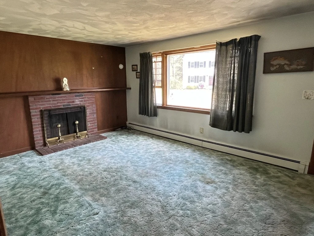 Photo of 7 Brookside Drive