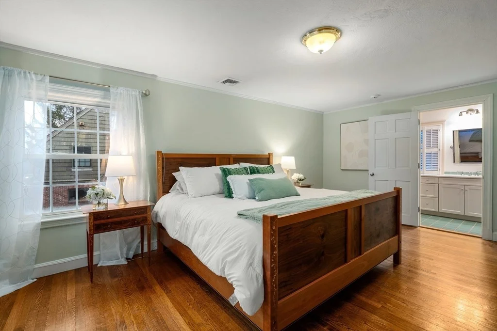 Photo of 21 Sheldon Rd