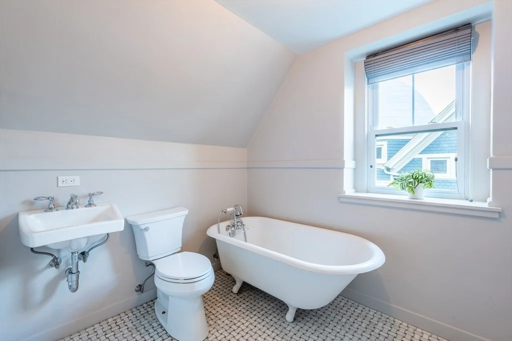Photo of 57 Dryads Green