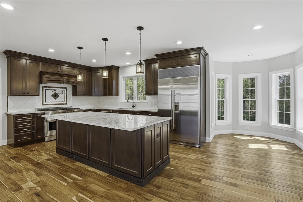 Photo of 11 Fairway Dr
