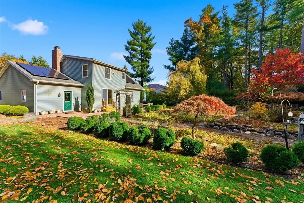 Photo of 6 Emily Ln