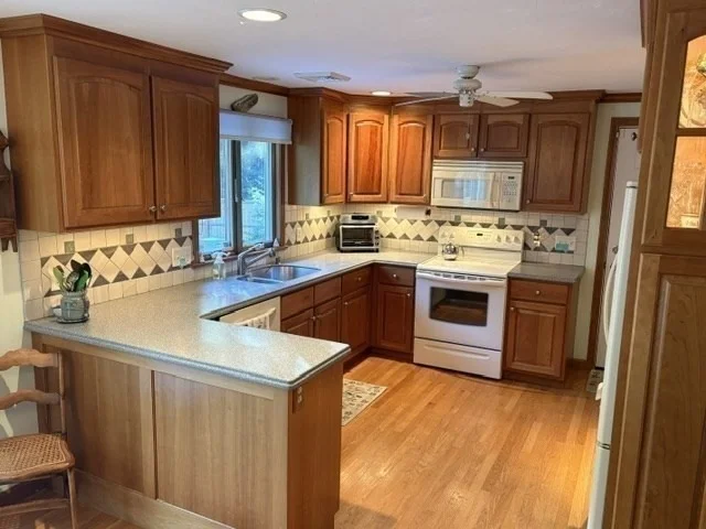 Photo of 107 Continental Dr