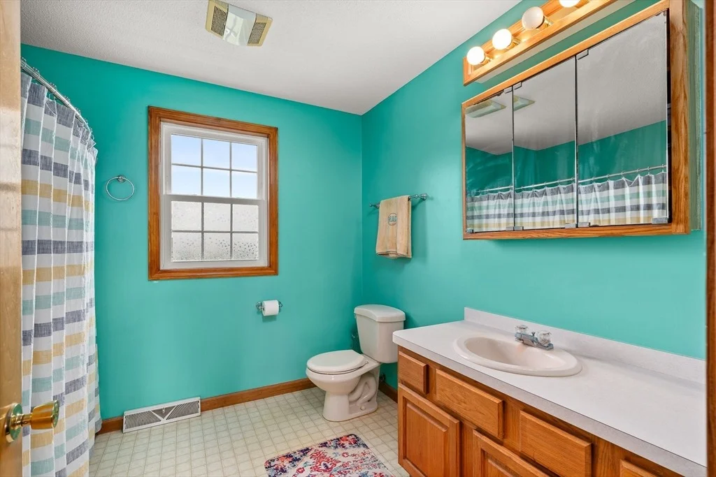 Photo of 4 Laurel Dr
