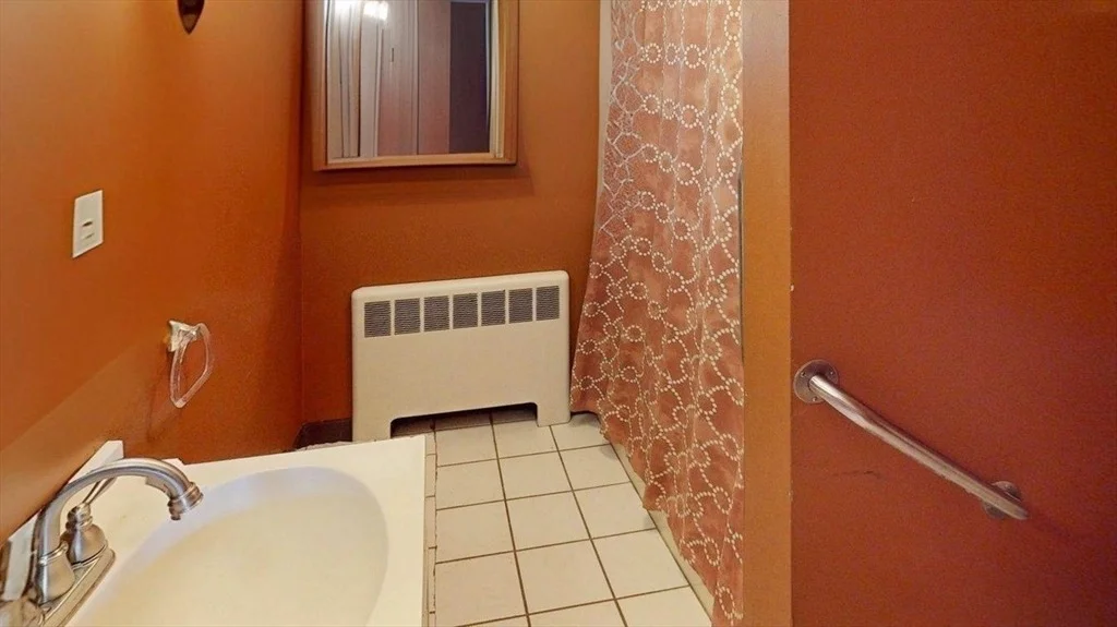 Photo of 8 Vincent Ave