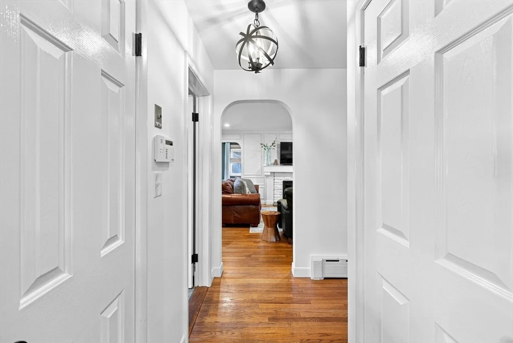 Photo of 807 N Eastern Ave
