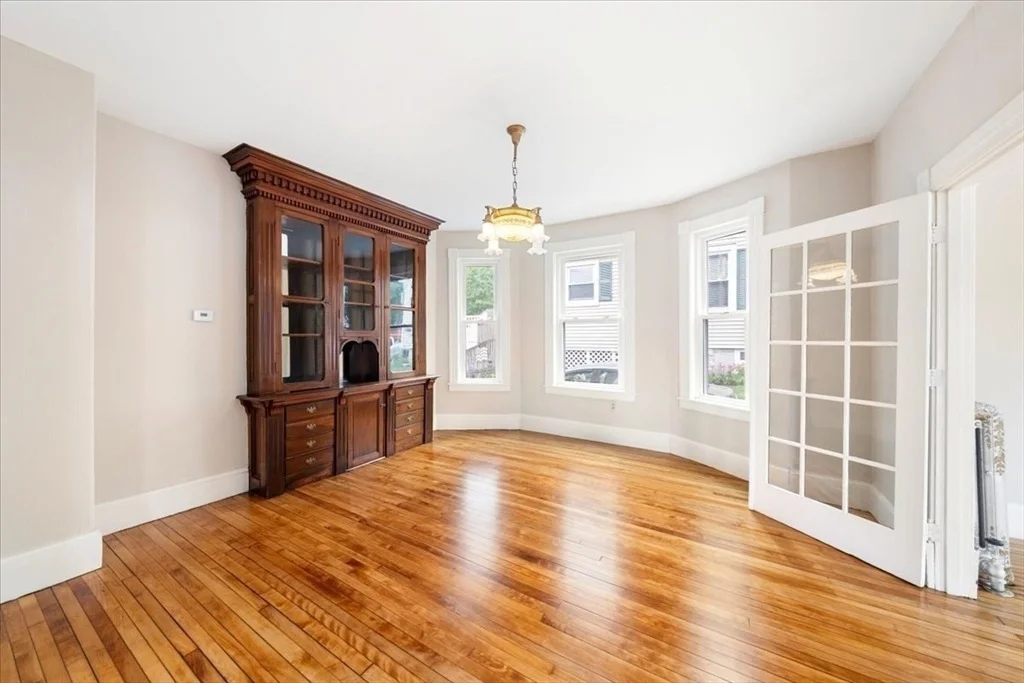 Photo of 261 Third St