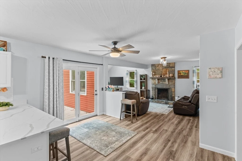 Photo of 12 Easter Brook Rd