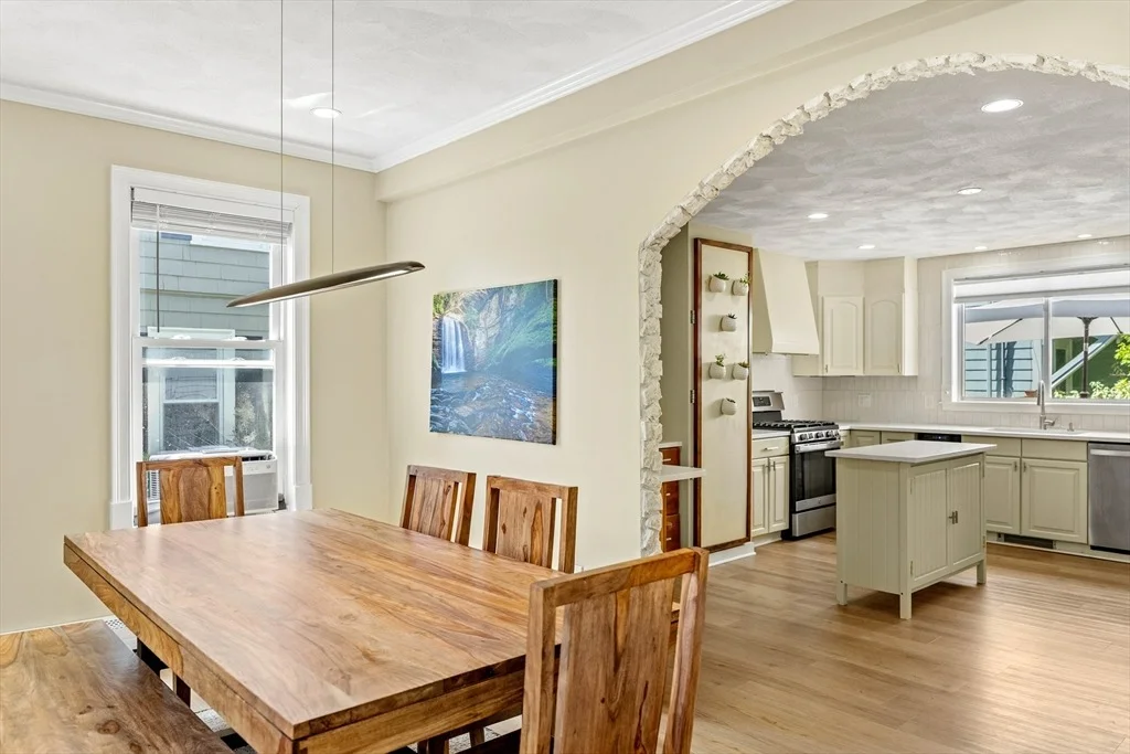 Photo of 22 Beach Ave