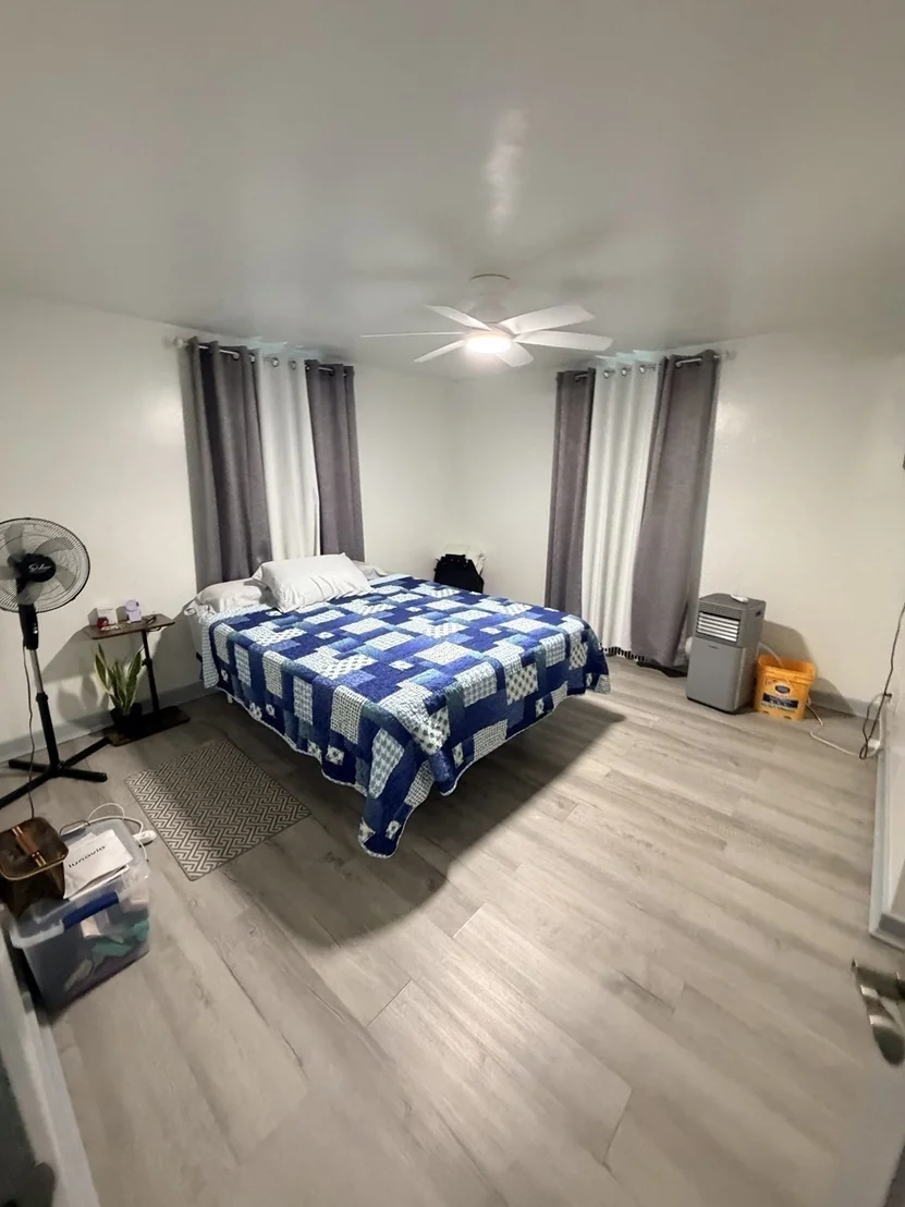 Photo of 169 Roosevelt Ave