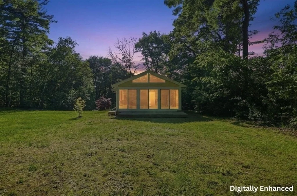 Photo of 351 Maple Street