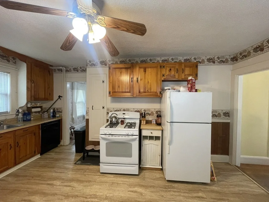 Photo of 384 Elliott St