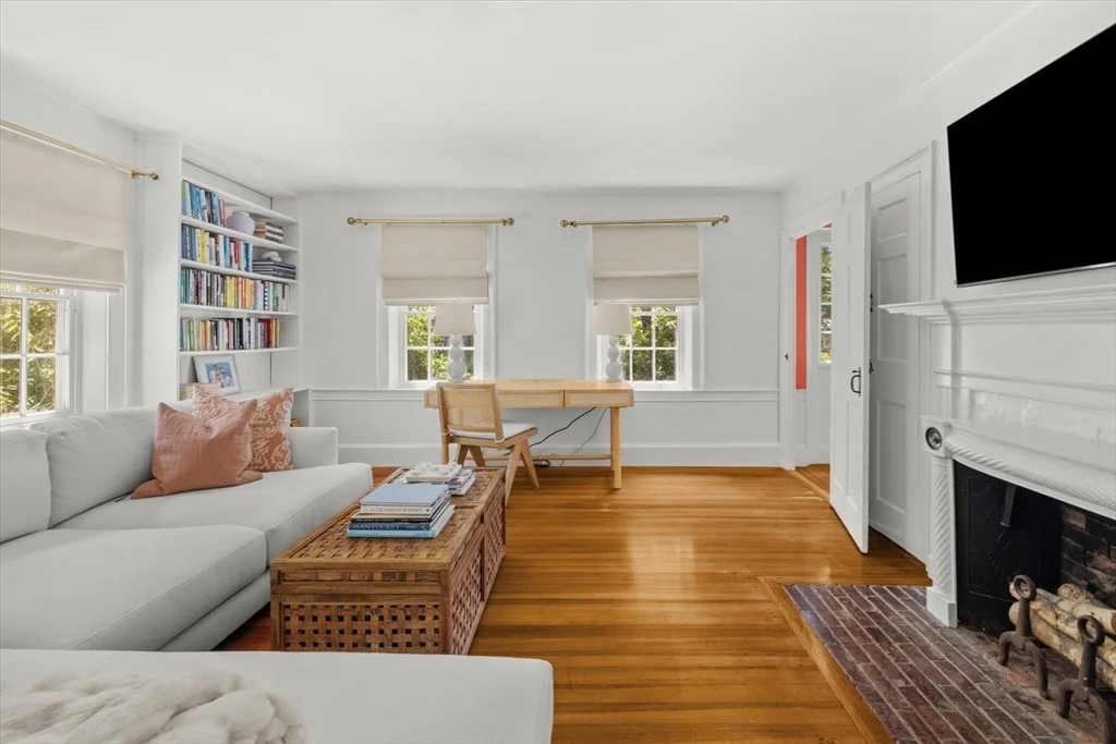 Photo of 100 Clapp Road