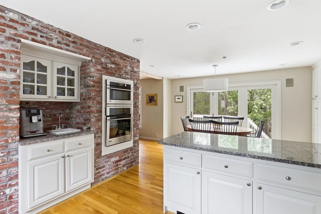 Photo of 8 Charles Davis Dr