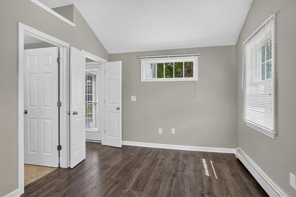Photo of 24 Reo Rd