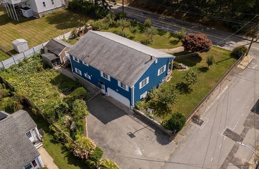 Photo of 1598 Locust St