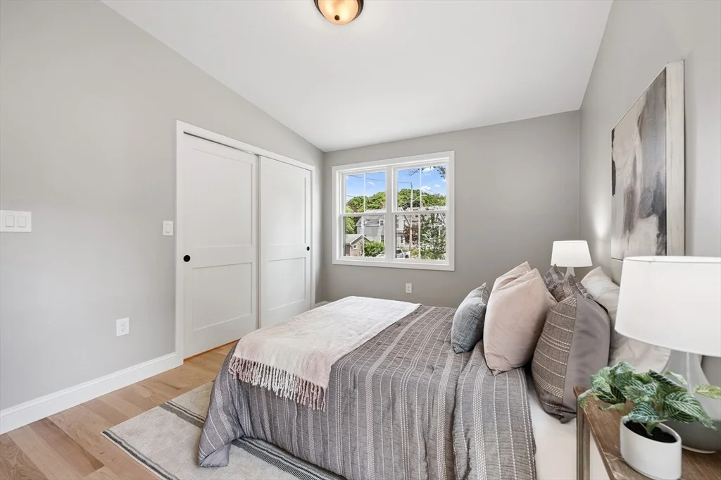 Photo of 32 Mountain Ave