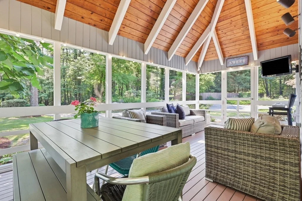 Photo of 15 Larch Road