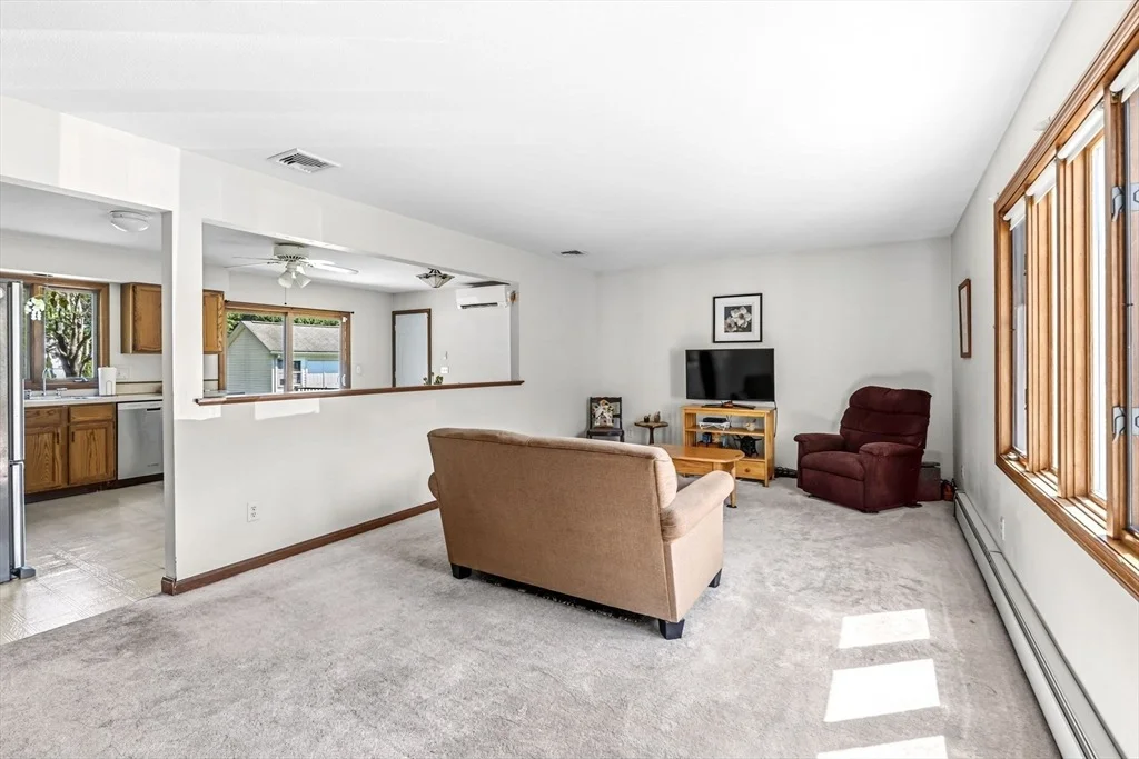 Photo of 65 Plain St