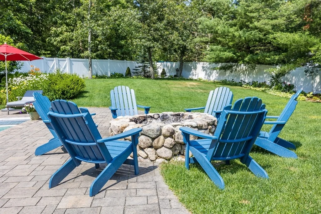 Photo of 41 Lakeview Drive