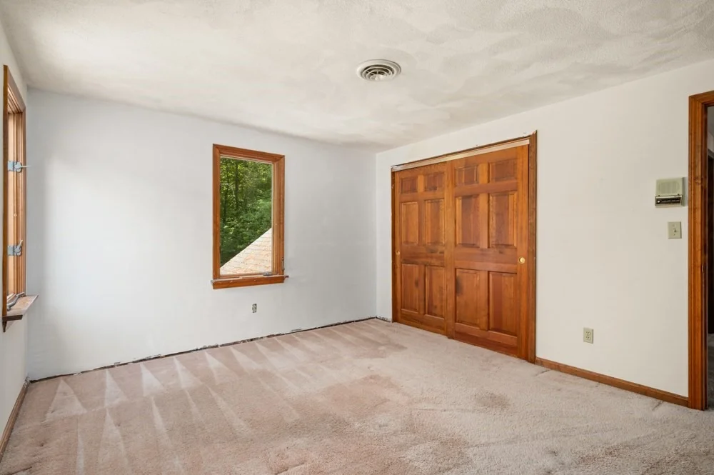 Photo of 18 Strawberry Hill Ln