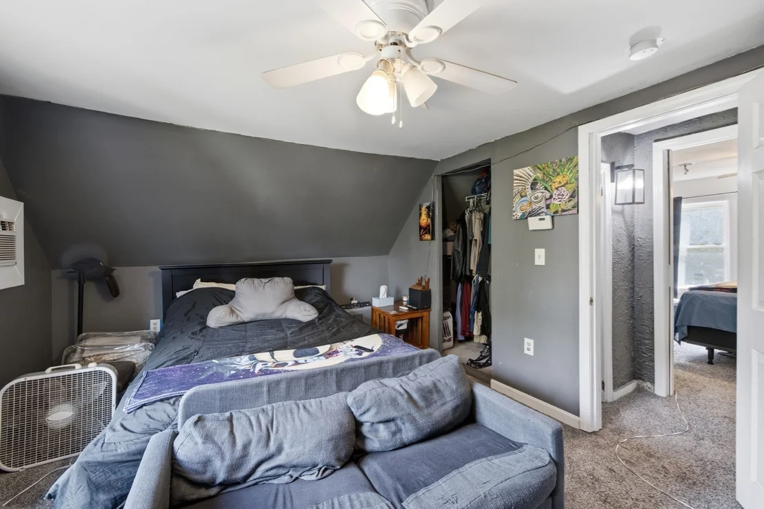 Photo of 18 Melvin Ave
