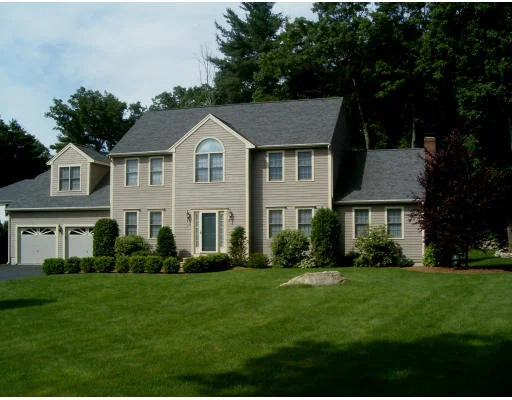 Photo of 41 Nancy Dr