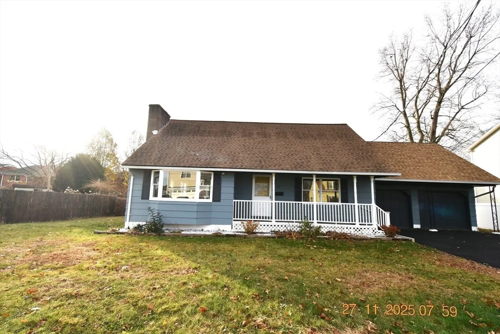 Photo of 87 Clarendon Ave