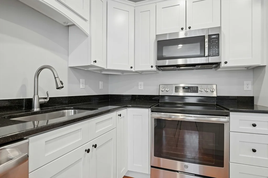 Photo of 125 Singletary Ave.