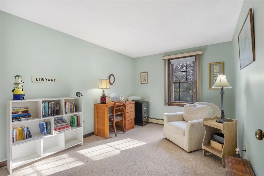Photo of 386 Bishops Ter