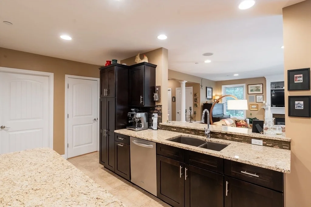 Photo of 47 Cadran Crossing