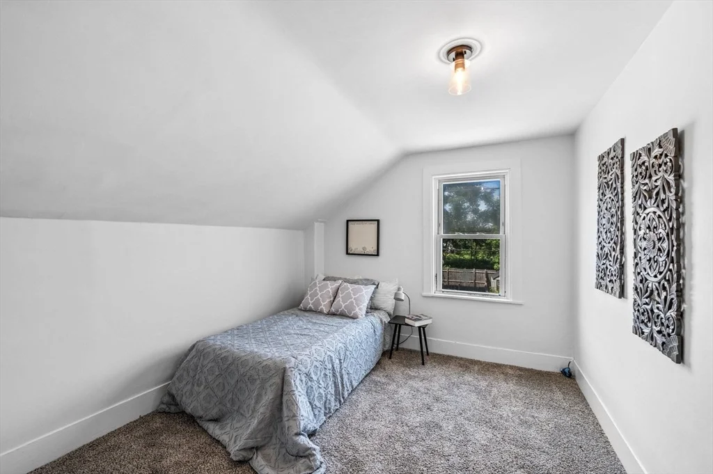 Photo of 12 Planters St