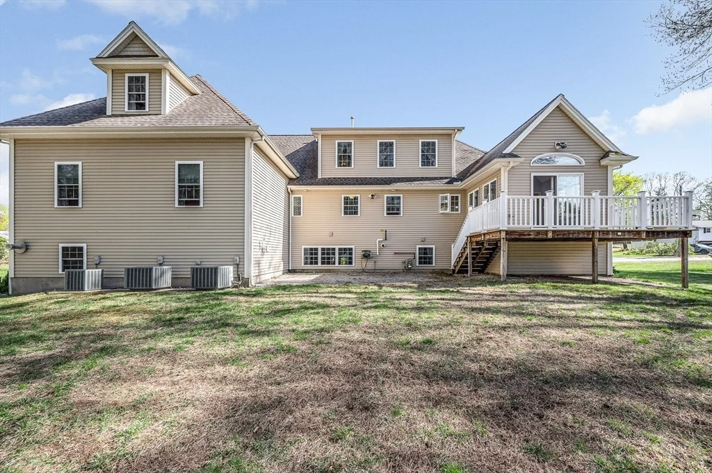 Photo of 12 Dawn Dr