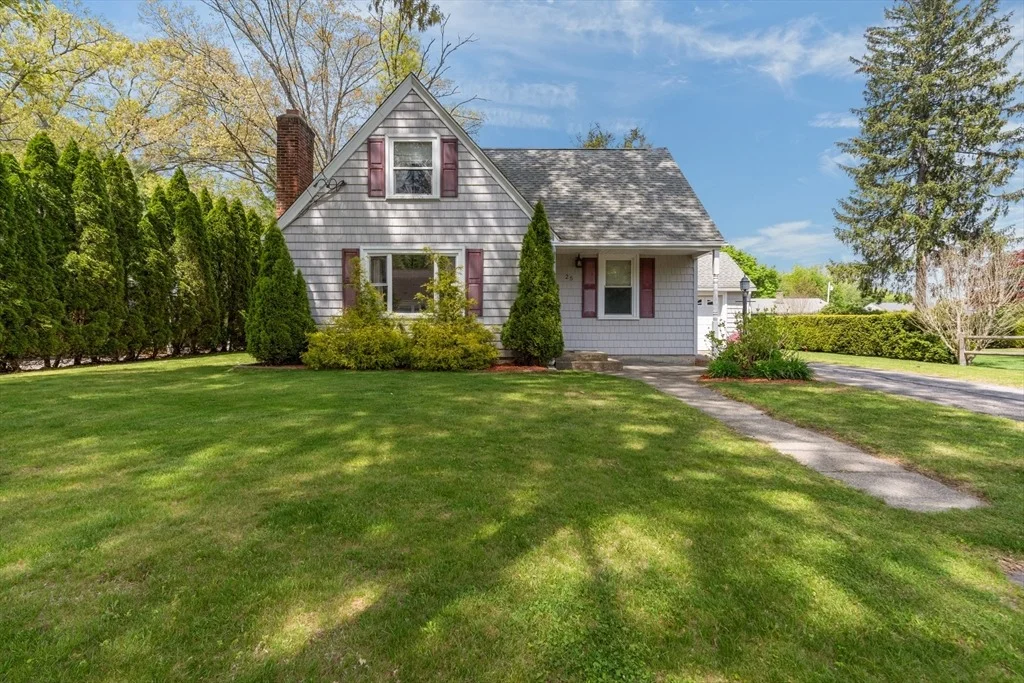 Photo of 25 Tullson Ave