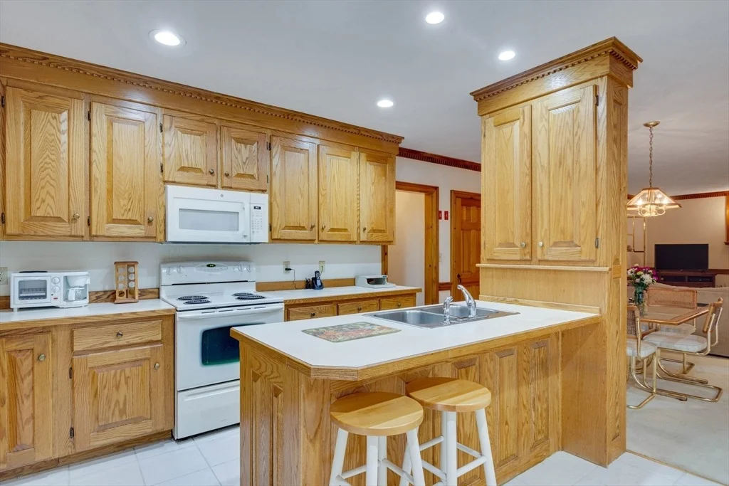Photo of 15 Squannacook Dr