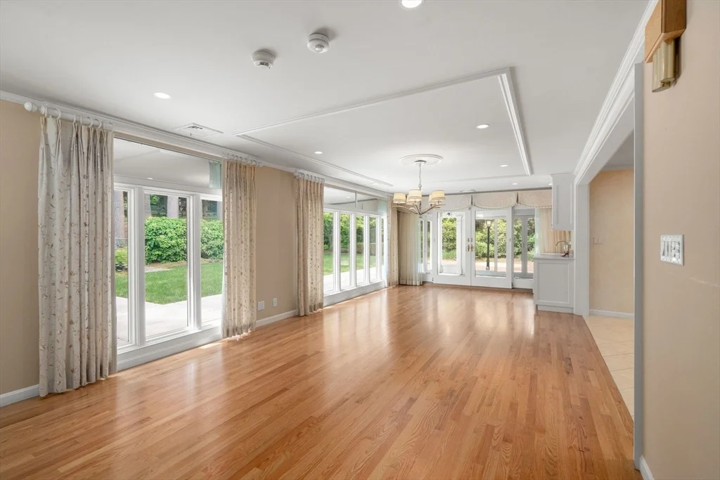 Photo of 11 Hancock Hill Dr