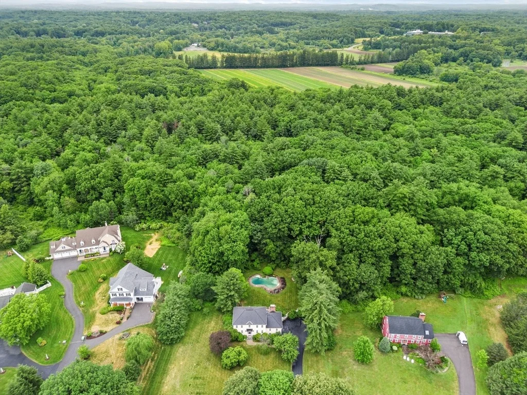 Photo of 821 Concord Road