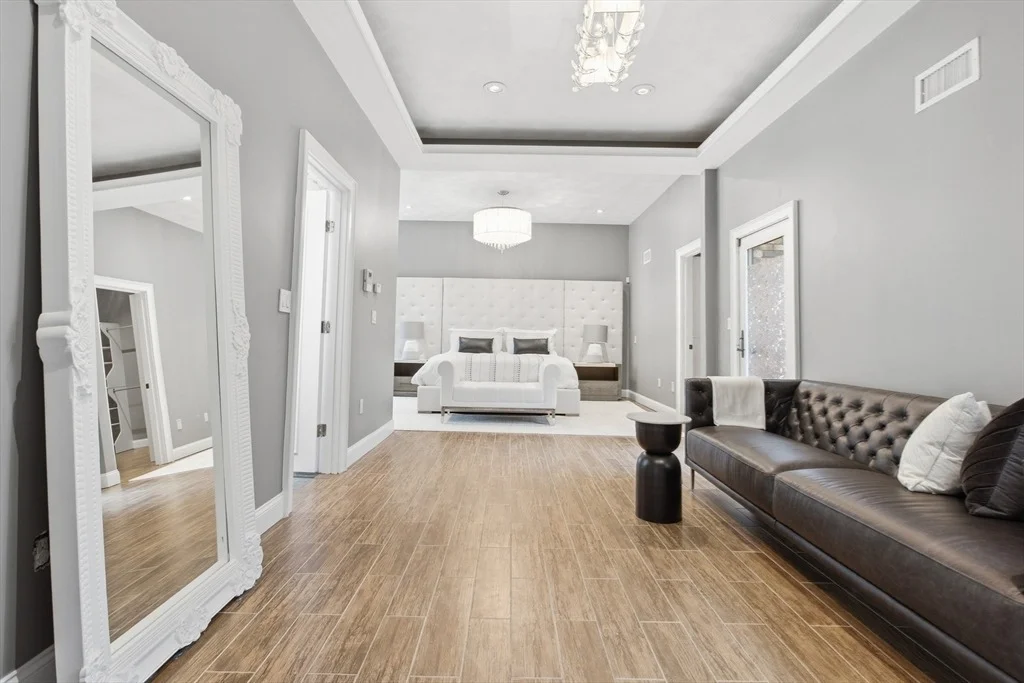 Photo of 8 Janice Ave