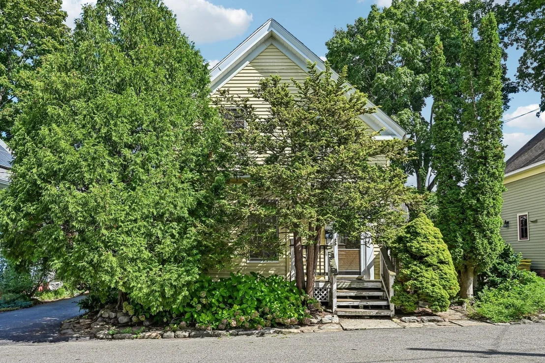 Photo of 21 Elm St