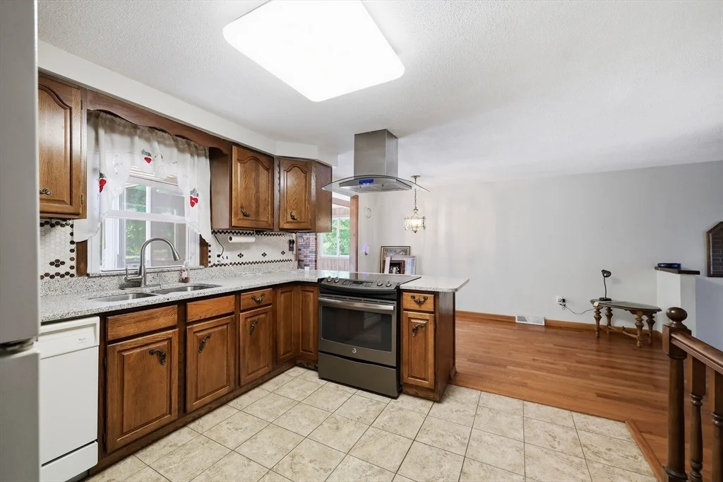 Photo of 199 Birch Road