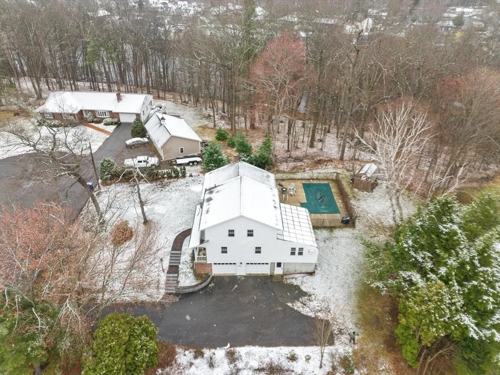 Photo of 11 Ethelyn Cir