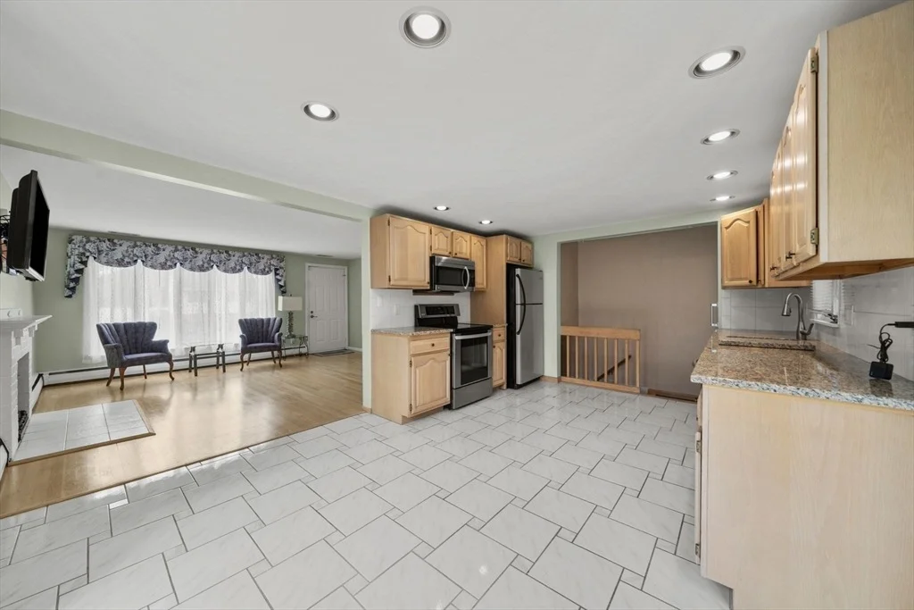 Photo of 41 Samoset Rd
