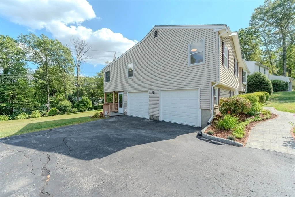 Photo of 94 Cedar Rd