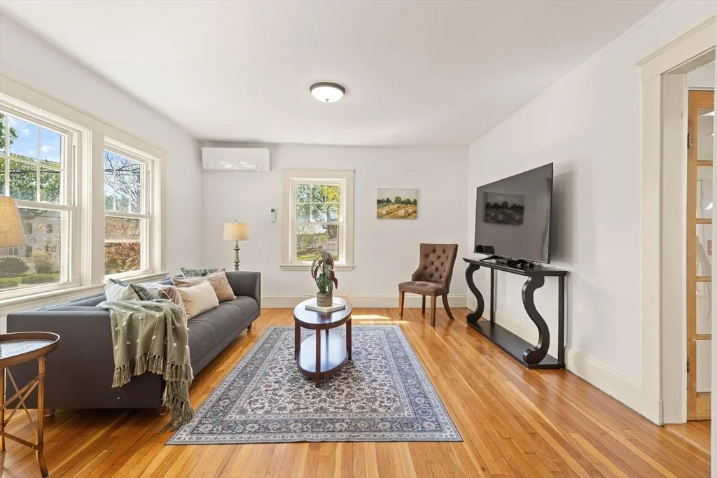 Photo of 33 Palfrey Rd