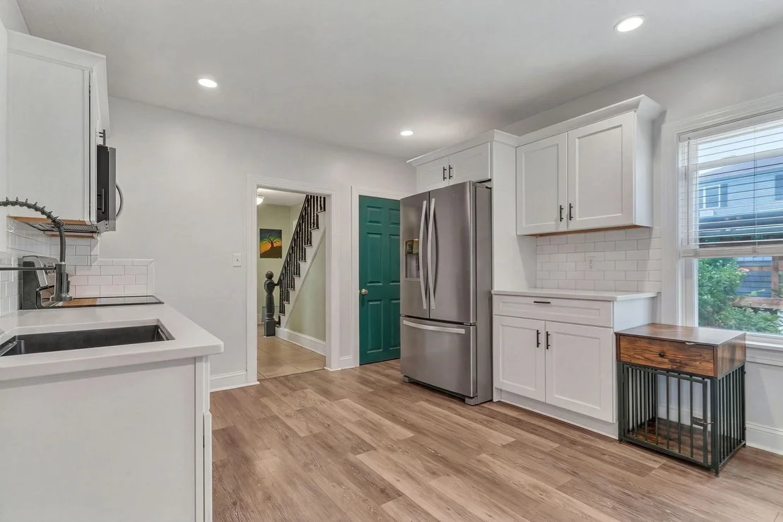 Photo of 25 Fuller Pl