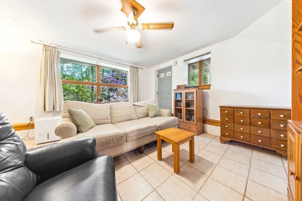 Photo of 176 Jenkins Rd