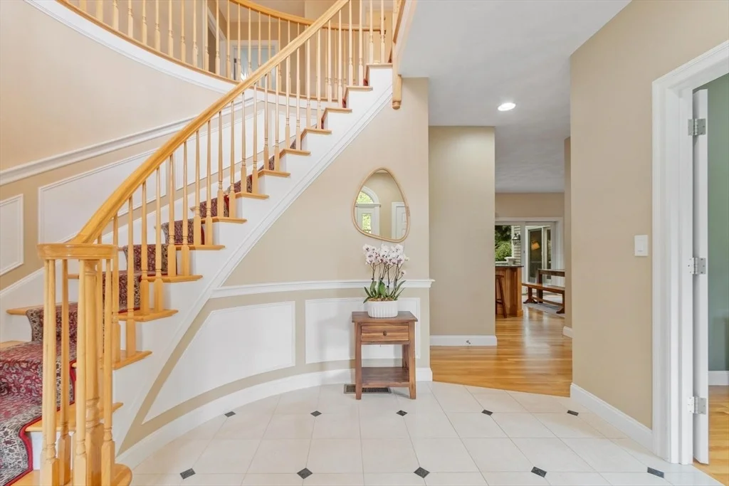 Photo of 33 Nutmeg Ln