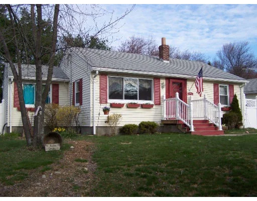 Photo of 4 Potter Circle