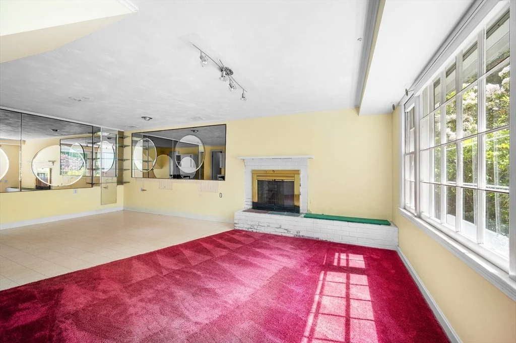 Photo of 6 Marshall St