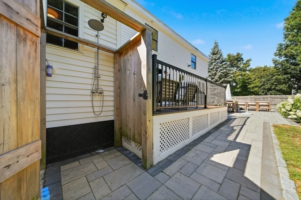 Photo of 105 Bow St